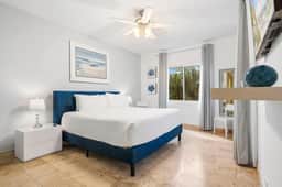 2BR Condo w/ Pool, Hot Tub & Gym near Eagle Beach - Image 4