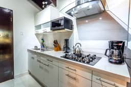 Top Spot: 1BR w/ Private Patio near Palm Beach - Image 5