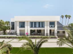 Ocean Front! 8BR Villa with Pool near Malmok Beach - Image 2