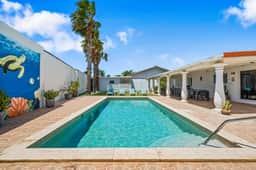 Exquisite 4BR Pool Villa, 3 Min to the Beach - Image 5