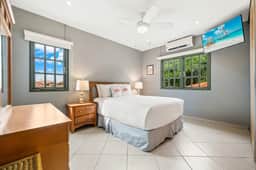 2BR Condo w/ 2 Community Pools, near Palm Beach - Image 4