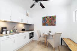 Cozy 1BR Condo w/ Pool & BBQ near Eagle Beach - Image 2