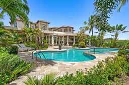 Resort-Style 6BR Villa w/ Lagoon Pool & Jacuzzi - Image 5