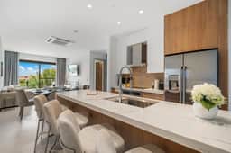 2BR Condo w/ Pool & Jacuzzi, near Eagle Beach - Image 5
