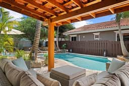 3BR Home w/ Private Pool & Patio near Palm Beach - Image 2