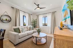 Villa Sail Away | Private Jacuzzi & Courtyard - Image 2