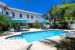 Majestic 6BR Villa w/ Private Pool near Palm Beach - Image 5