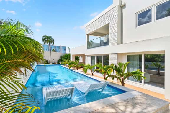 New luxury 6BR pool villa • 5-min walk to beach - Image 1