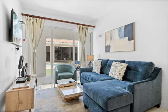 Ground-Floor 2BR Condo w/ Patio & Pool, Noord - Image 1