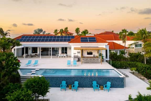 Perfect for Groups! 7BR Villa w/ Pool, Ocean Views - Image 1