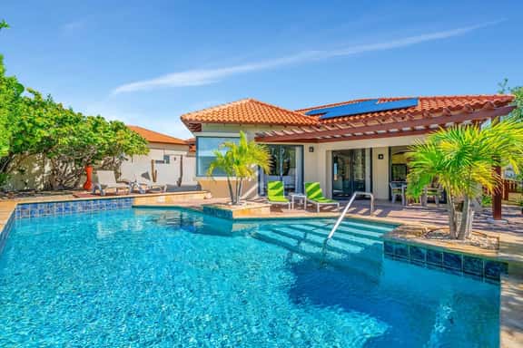 Luxurious 3BR Villa w/ Private Pool near Beach - Image 1