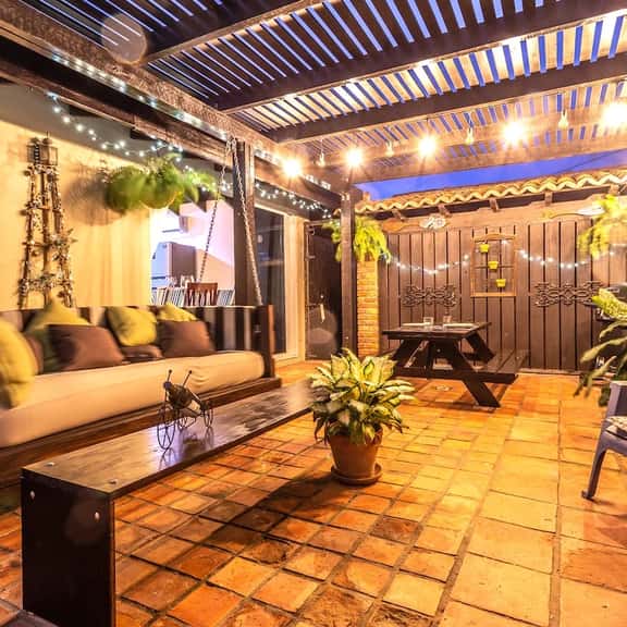 Top Spot: 1BR w/ Private Patio near Palm Beach - Image 1