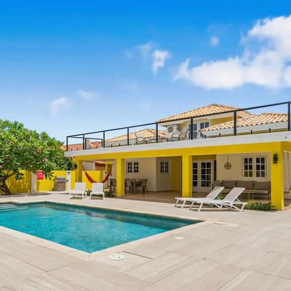 4BR Villa w/ Pool & Rooftop Terrace, Aruba - Image 1