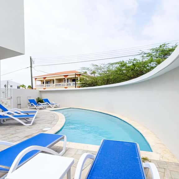 2BR Condo w/ Shared Pool, near Palm Beach - Image 1