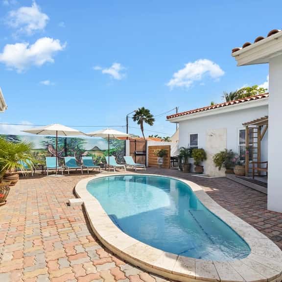 Charming 1BR w/ Shared Pool, near Aruba’s Beaches - Image 1