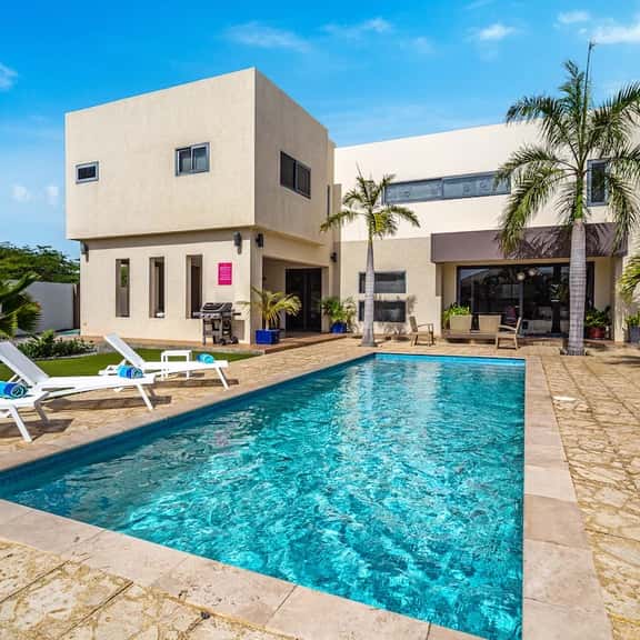 Villa Haven: 6BR w/ Private Pool Near Palm Beach! - Image 1