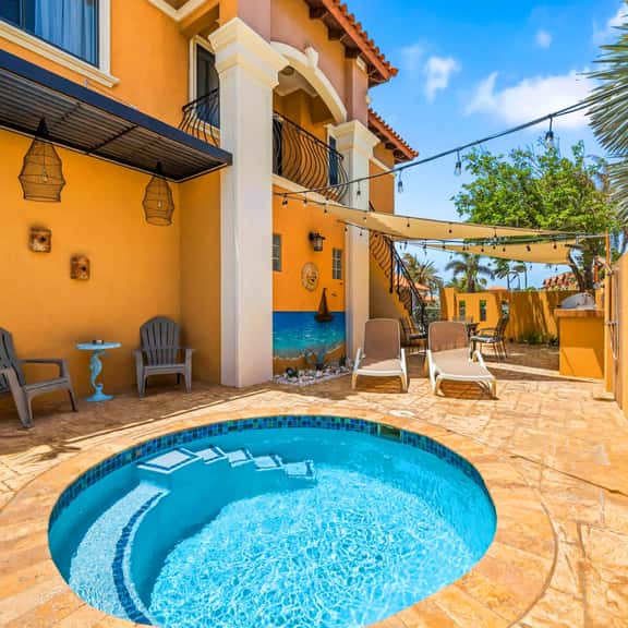 Villa Sail Away | Private Jacuzzi & Courtyard - Image 1