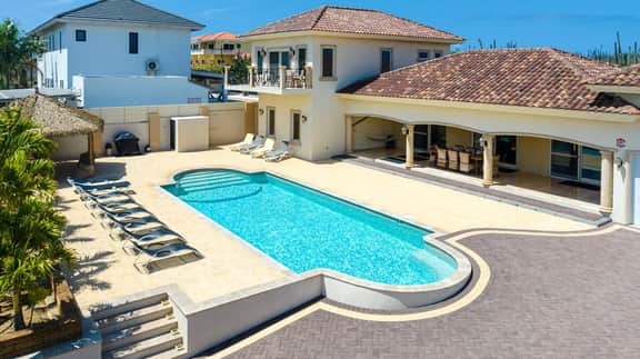 Stunning 4BR Pool Villa w/ Patio near Palm Beach - Image 2
