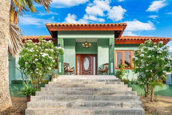 5BR Villa w/ Private Pool & Palapa, Noord Aruba - Image 4