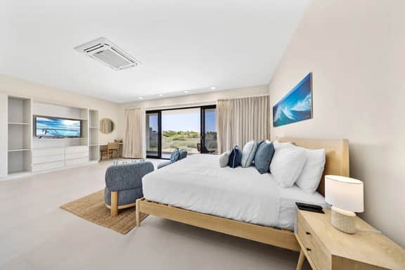 Walk to Beach: 4BR Oasis w/ Pool, Spa, View - Image 4