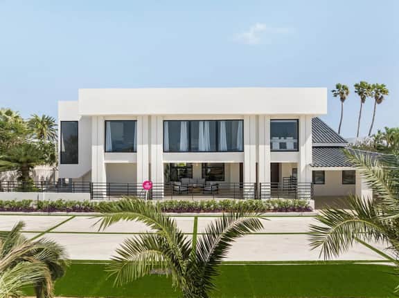 Ocean Front! 8BR Villa with Pool near Malmok Beach - Image 2