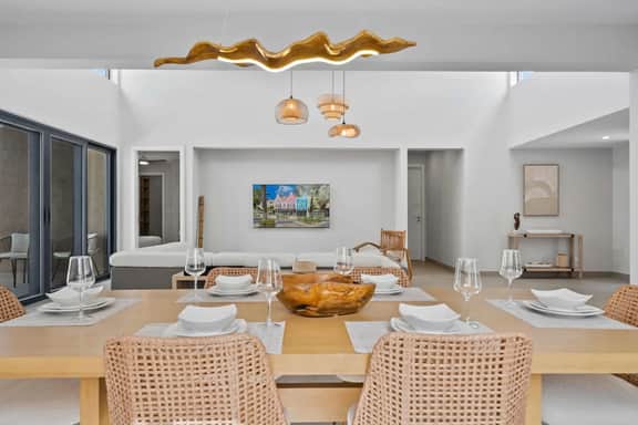 Stunning 3BR w/ Private Pool & Big Patio, Noord - Image 2