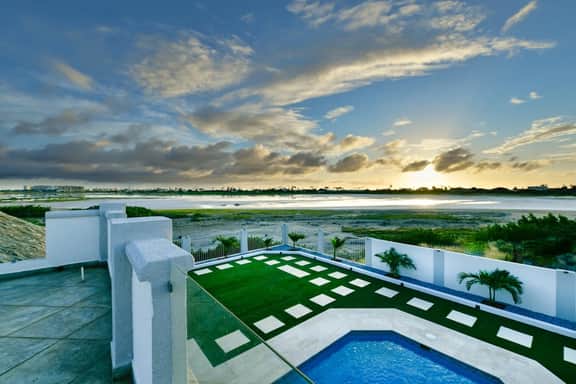 Pool Oasis: 3BR Home w/ Patio near Arashi Beach - Image 4