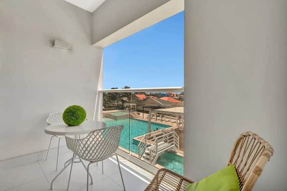 Elegant 2BR Condo with Pool Access in Noord, Aruba - Image 2
