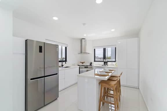 Modern 3BR Pool Villa near Eagle Beach - Image 2