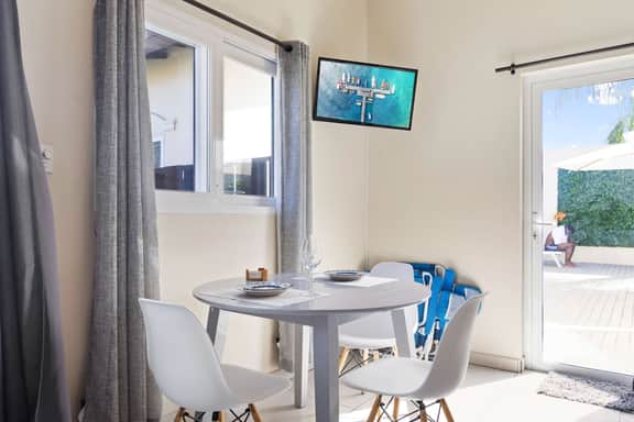 1BR Apt w/ Patio & Shared Pool, Noord Aruba - Image 4