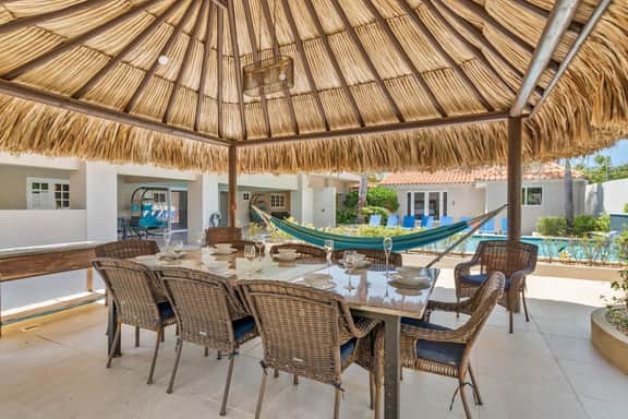 Luxurious 7BR Villa w/ Private Pool & Palapa - Image 3
