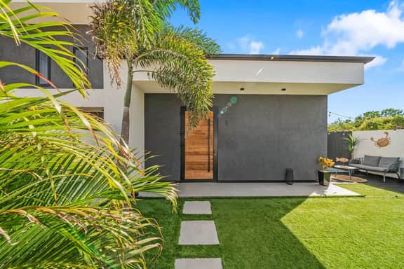 Adults-Only Designer 1BR w/ Private Pool, Aruba - Image 4