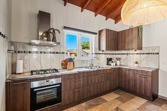 Pool Villa w/ Wood Ceilings & Garden, Oranjestad - Image 3