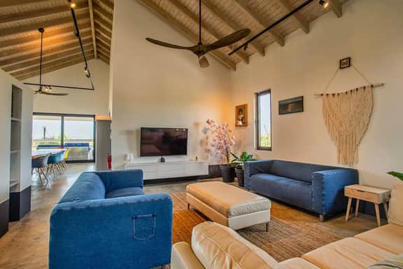Ocean View 5BR Villa w/ Private Pool & Patio - Image 2