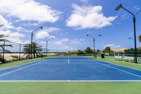 3BR Townhouse w/ Private Pool near Arashi Beach - Image 5