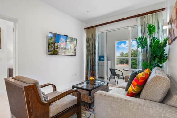 2BR Condo w/ Pool-View Balcony near Palm Beach - Image 2